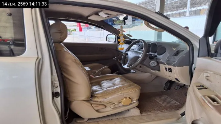 2010 Toyota Hilux Vigo – 11