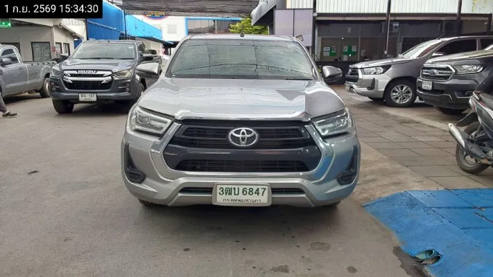 2022 Toyota Hilux Revo – 1