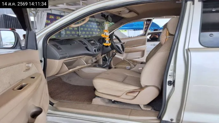 2010 Toyota Hilux Vigo – 12