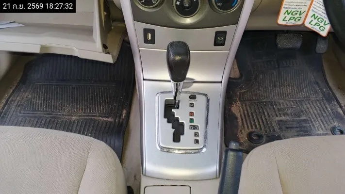2011 Toyota Corolla Altis – 9