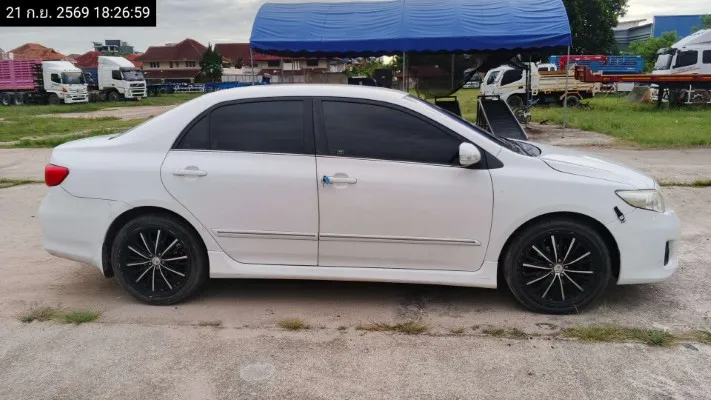 2011 Toyota Corolla Altis – 8