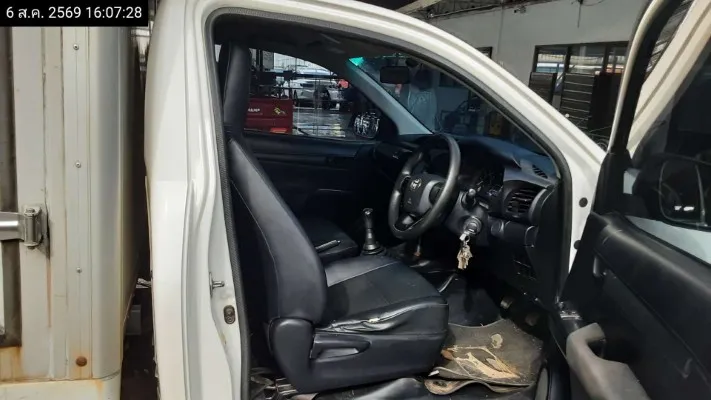 2020 Toyota Hilux Revo – 11