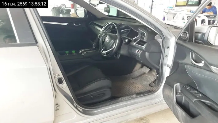 2021 Honda Civic – 10