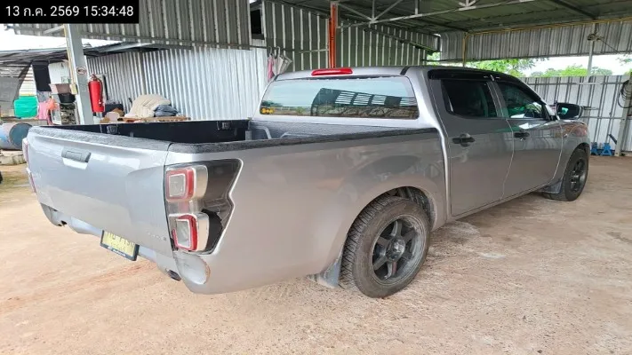 2021 Isuzu D-Max – 5