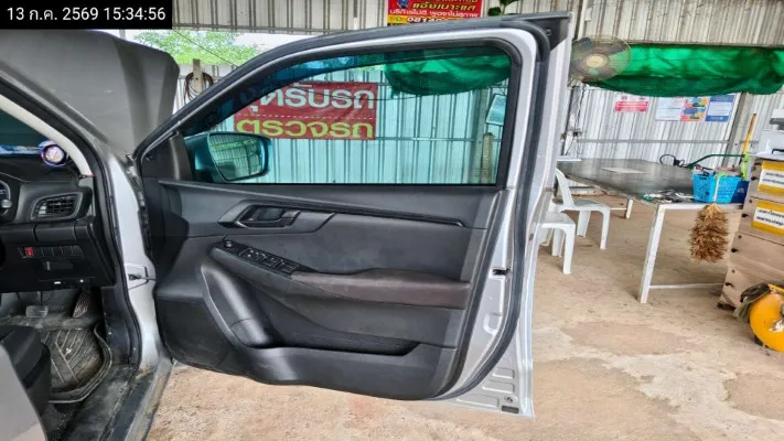 2021 Isuzu D-Max – 12