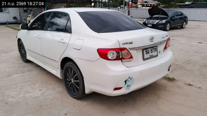 2011 Toyota Corolla Altis – 6