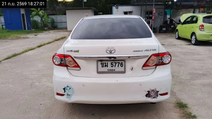2011 Toyota Corolla Altis – 4