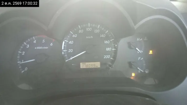 2013 Toyota Hilux Vigo – 11