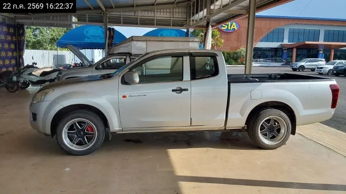2014 Isuzu D-Max – 7