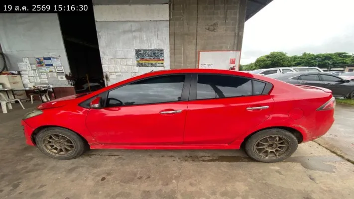 2013 Mazda Mazda2 – 7