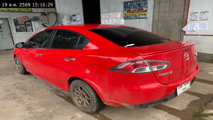 2013 Mazda Mazda2 – 6