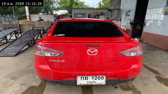 2013 Mazda Mazda2 – 4