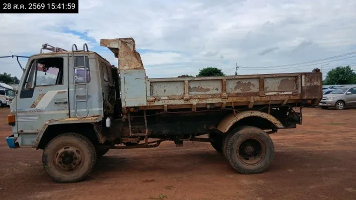 1991 Isuzu รถบรรทุก – 10
