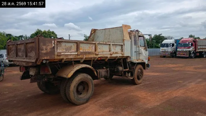 1991 Isuzu รถบรรทุก – 8