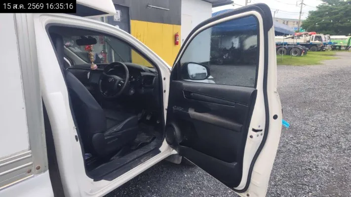 2022 Toyota Hilux Revo – 11