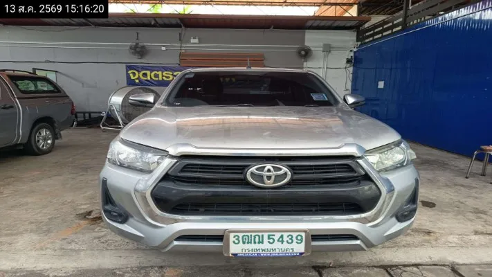 2021 Toyota Hilux Revo – 1