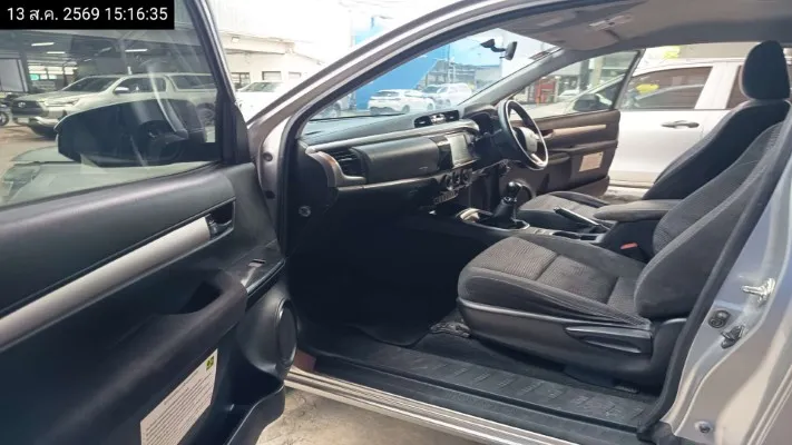 2021 Toyota Hilux Revo – 12