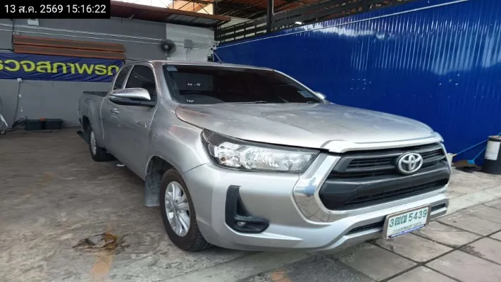 2021 Toyota Hilux Revo – 3