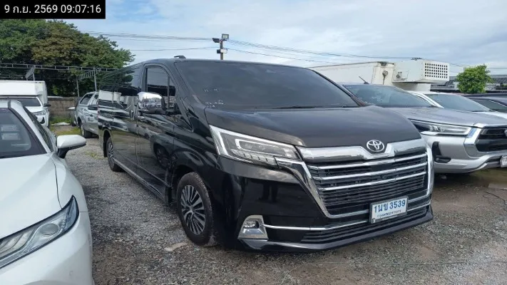 2020 Toyota Majesty – 3