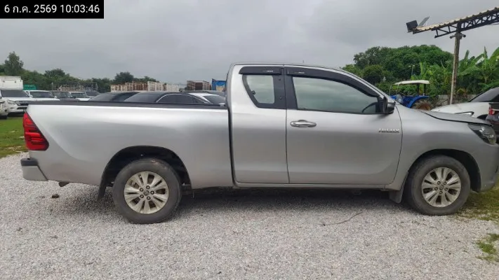 2015 Toyota Hilux Revo – 8