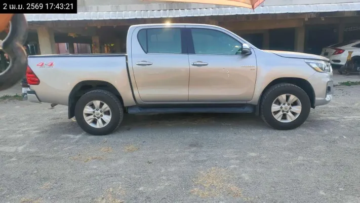 2019 Toyota Hilux Revo – 10