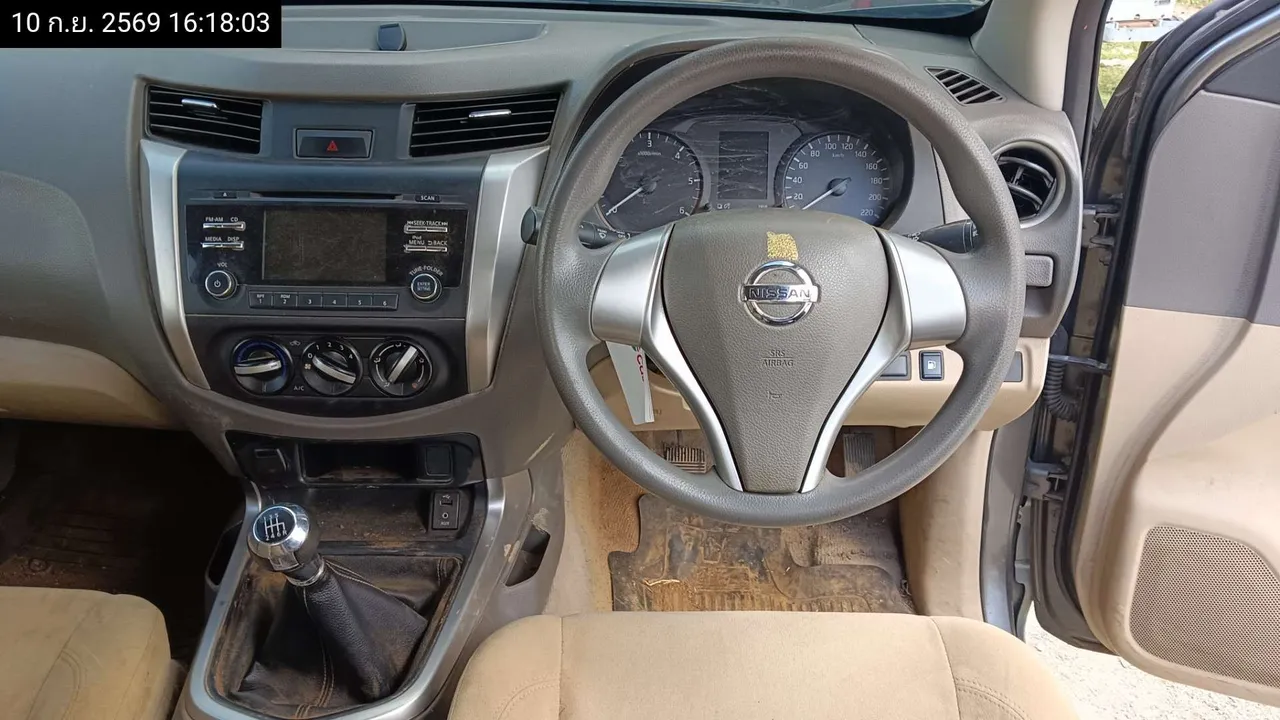 2017 Nissan Navara – 10
