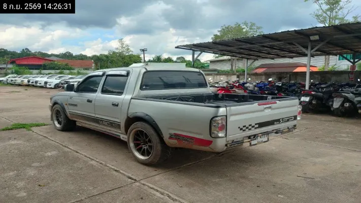2003 Toyota Hilux Tiger – 6