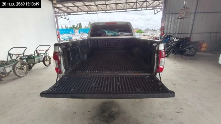 2005 Isuzu D-Max – 10
