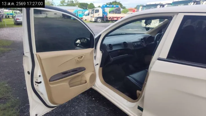 2013 Honda Brio Amaze – 12