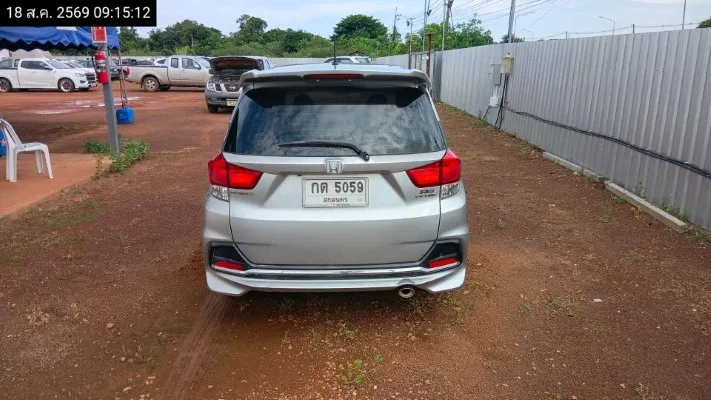 2015 Honda Mobilio – 4