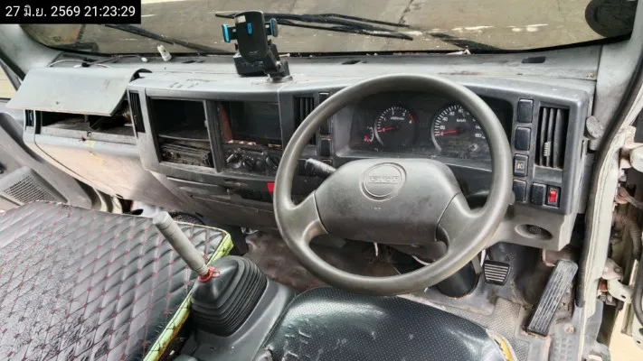 2013 Isuzu NQR – 11