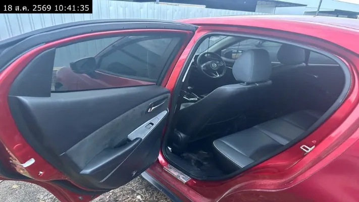 2019 Mazda Mazda2 – 12