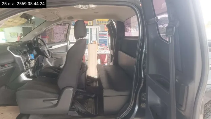 2017 Isuzu D-Max – 12
