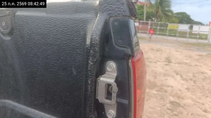 2017 Isuzu D-Max – 11
