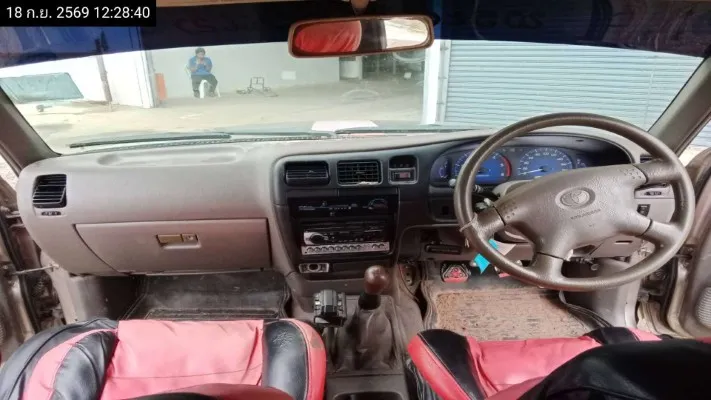2002 Toyota Hilux Tiger – 10