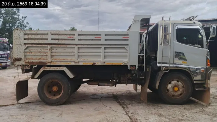2012 Hino FG8J – 8
