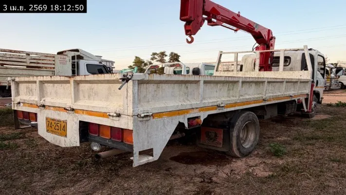 2013 Isuzu NQR – 6