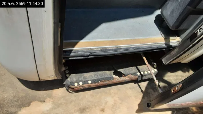2013 King Long XMQ6900D – 12