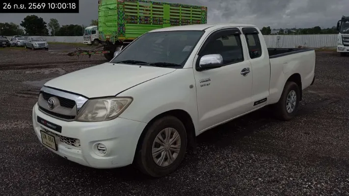 2011 Toyota Hilux Vigo – 2