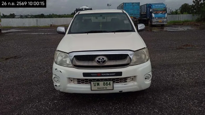 2011 Toyota Hilux Vigo – 1