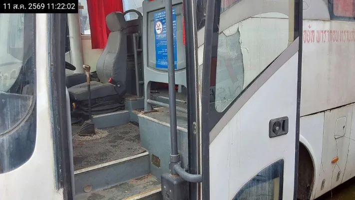 2013 King Long XMQ6900D – 8