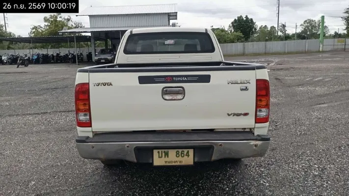 2011 Toyota Hilux Vigo – 4