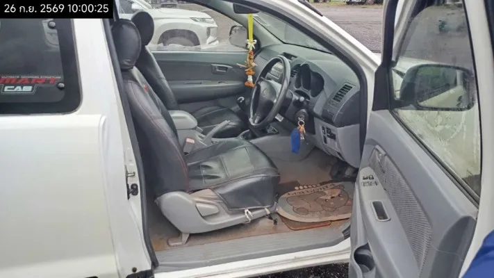 2011 Toyota Hilux Vigo – 11