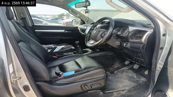 2020 Toyota Hilux Revo – 12