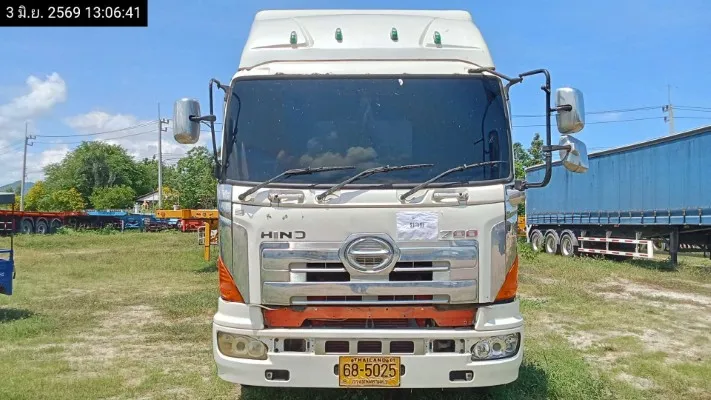 2022 Hino รถบรรทุก – 1