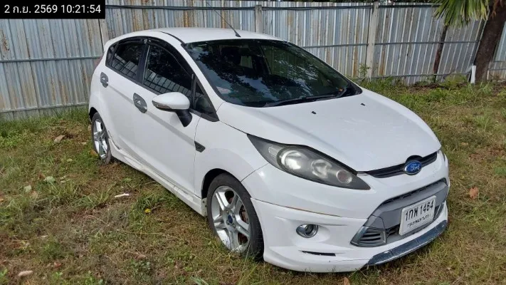 2012 Ford Fiesta – 3