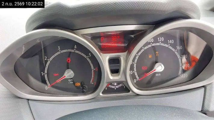 2012 Ford Fiesta – 11