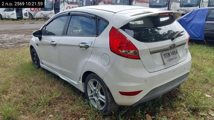 2012 Ford Fiesta – 6