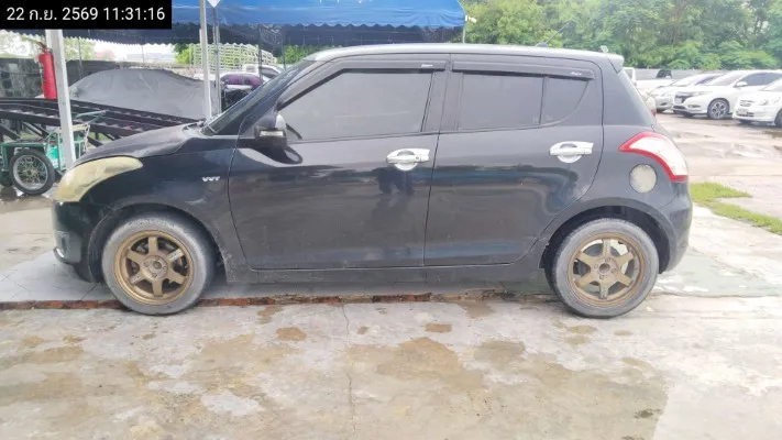 2012 Suzuki Swift – 7