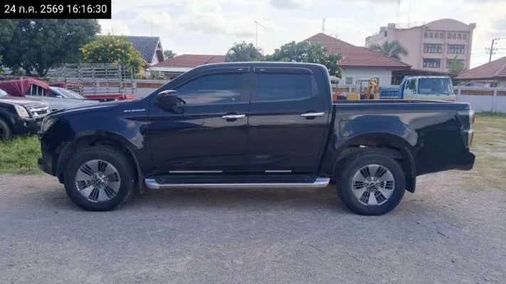 2019 Isuzu D-Max – 7